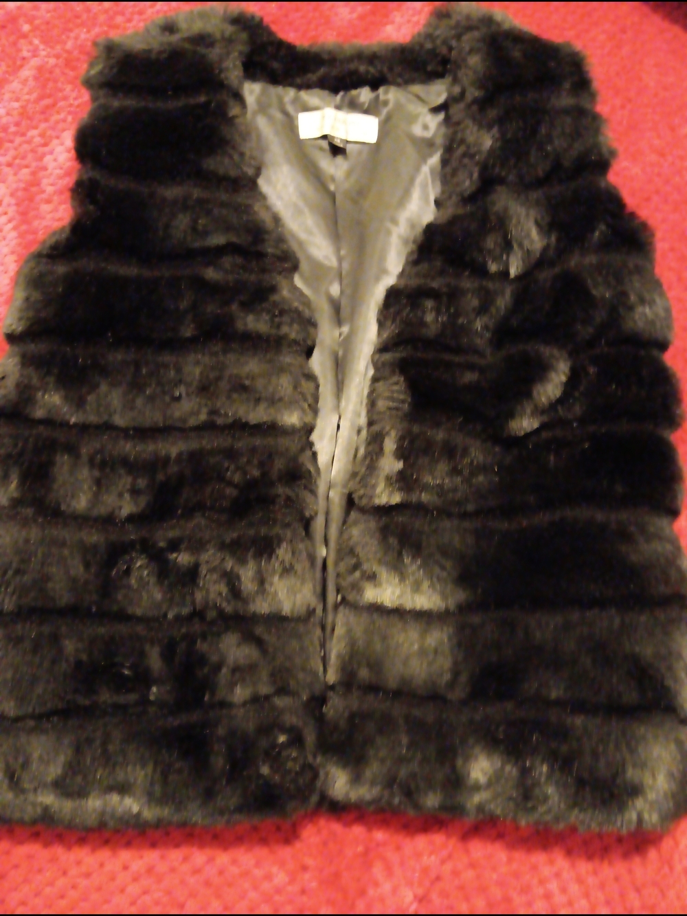 Tahari Black Faux Fur Sleeveless Vest
